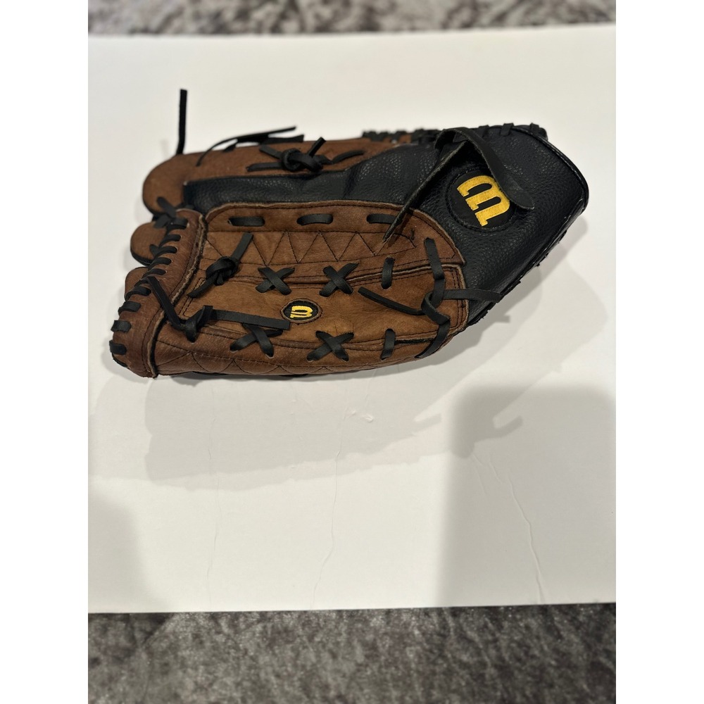 Wilson A360 Women's Softball Glove 14" Brown/Black EUC